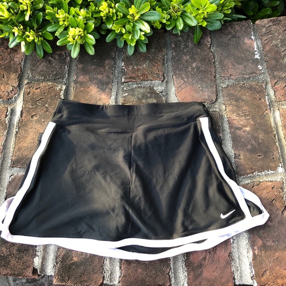 Nike Pants - Black Nike skort